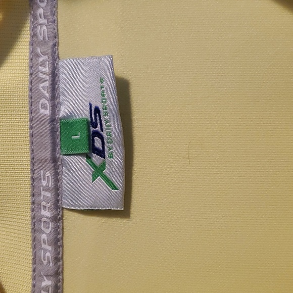 XDS by Daily sports golf top - Picture 3 of 4